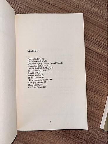 Beden Renk Mustafa Kutlu / 2 Kitap