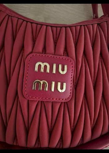 mıu mıu kırmızı çanta - Görsel 2
