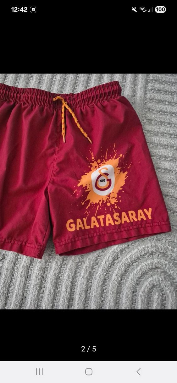 Galatasaray Baskılı Kırmızı Erkek deniz sortu - Görsel 2
