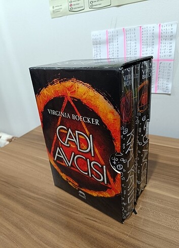  Beden Cadı avcısı serisi kutulu
