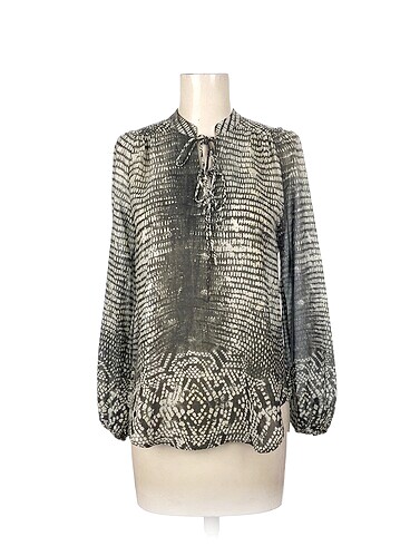 PreLoved Bluz %70 İndirimli.