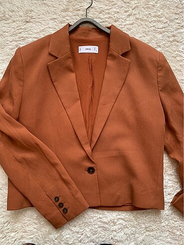 Mango kısa blazer