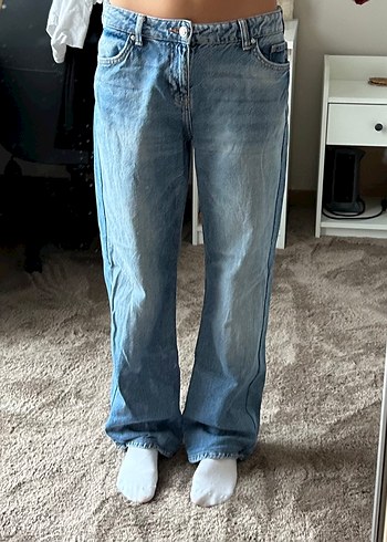 Bershka Dusuk Bel Jean