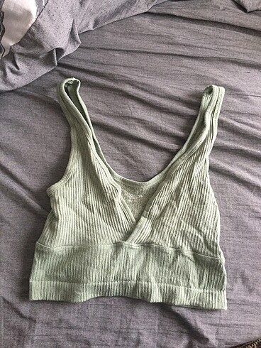 URBAN OUTFITTERS UST