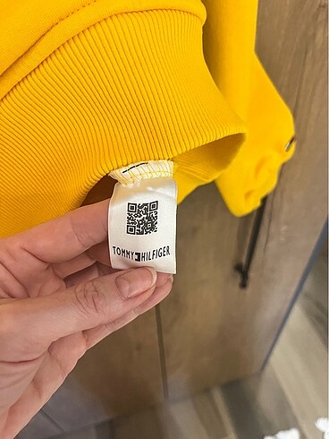 s Beden sarı Renk TOMMY SARI SWEATSHIRT