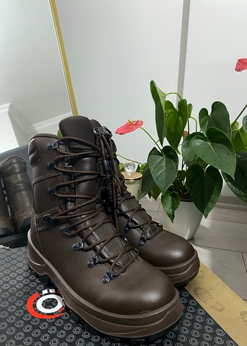 Kahverengi Kamuflaj Desenli Erkek Bot - Görsel 3