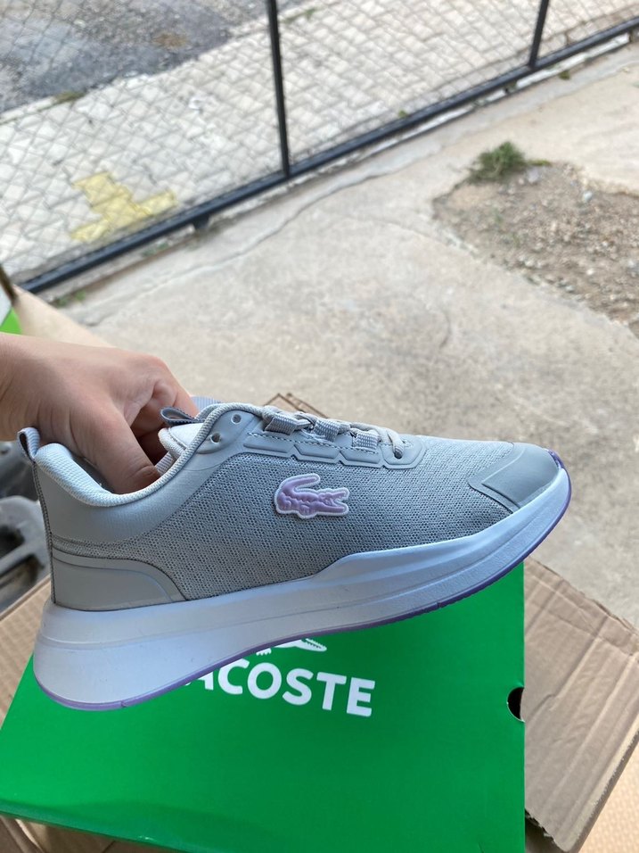 Lacoste Gri Bağcıklı Kadın Spor Ayakkabı - Görsel 4