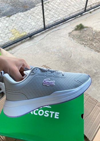 Lacoste Gri Bağcıklı Kadın Spor Ayakkabı - Görsel 4