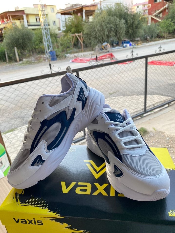 Beyaz Vaxıs Spor Ayakkabı Velcro Detaylı - Görsel 5