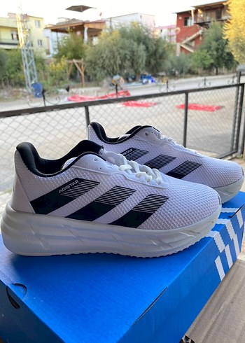Adidas 37