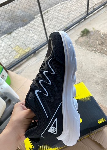 Spor ayakkabı - Görsel 4