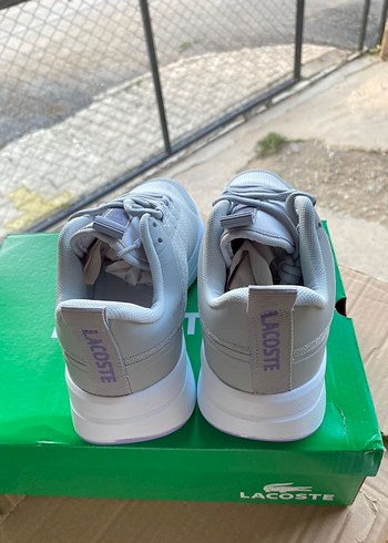 Lacoste Gri Bağcıklı Kadın Spor Ayakkabı - Görsel 5