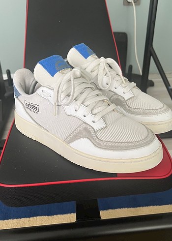 Adidas Beyaz Gri Erkek Spor Ayakkabı
