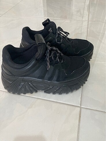 sneaker
