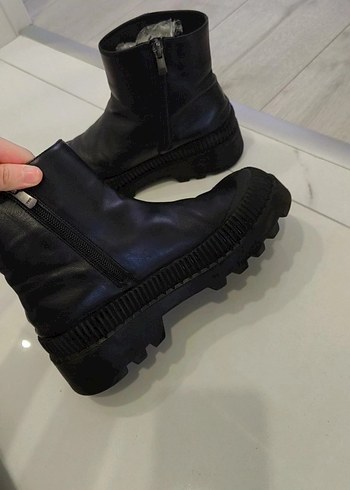 Bot Kadın - Görsel 6