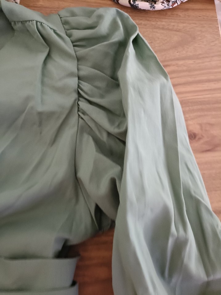 Kemerli V Yaka Keten Bluz - Görsel 5