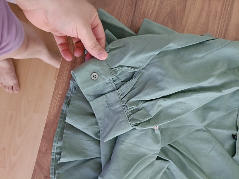 Kemerli V Yaka Keten Bluz - Görsel 3