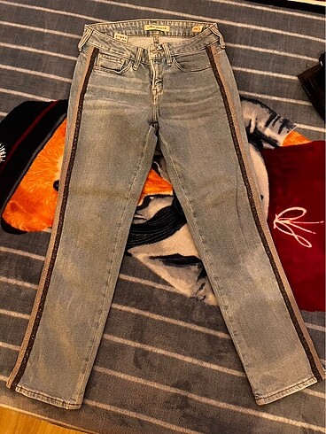 Mavi jeans kot