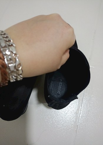 Siyah Süet Topuklu Bot - Görsel 3