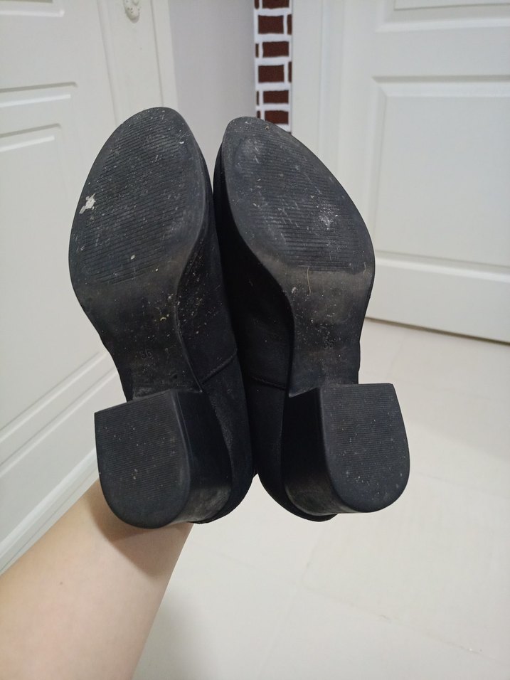 Siyah Süet Topuklu Bot - Görsel 5