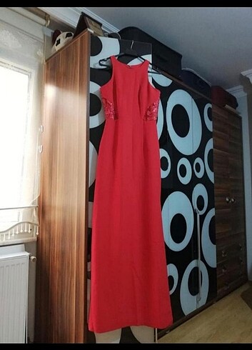 Kırmızı Abiye Elbise 