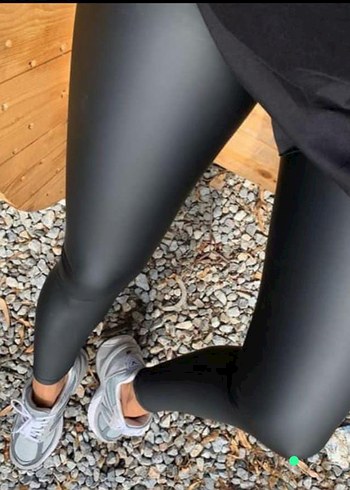 Siyah Deri Tayt - Görsel 2