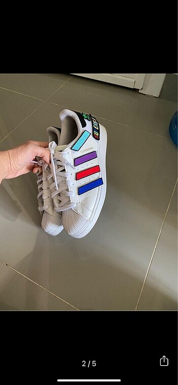 Adidas süperstar cırt cırtlı