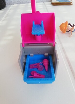  Beden Polly pocket içecek ve dondurma satma seti. 