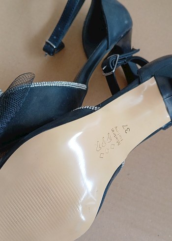 37 Beden siyah Renk Siyah İşlemeli Stiletto Topuklu Kadın Ayakkabı