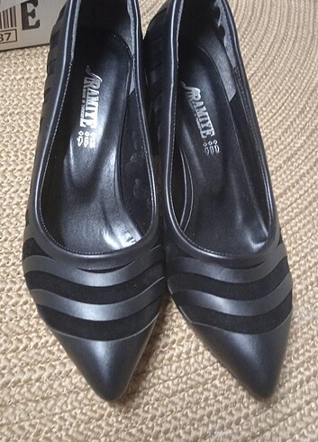 Siyah klasik ayakkabı 
