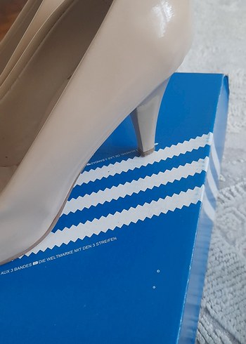 Beyaz Bağcıklı Stiletto Kadın Ayakkabı - Görsel 2