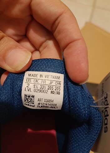 33 Beden Adidas AltaRun 