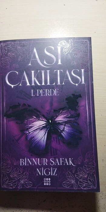 Asi Çakıltaşı serisi 1.perde Binnur Şafak Nigiz