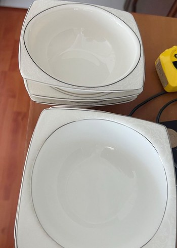 Beden Kütahya 12 kişilik Klasik Beyaz Yemek Takımı