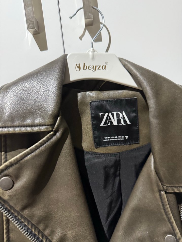 Zara suni deri ceket - Görsel 3