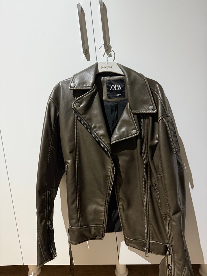 Zara suni deri ceket - Görsel 2