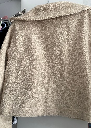 m Beden H&M Peluş Ceket, Yüksek Yakalı, Rahat Kesim