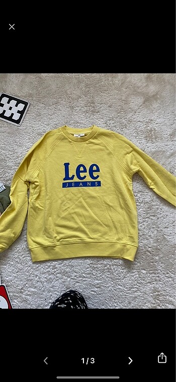 Lee sweatshirt