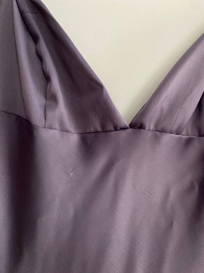 Mor V Yaka Uzun İpek Görünümlü Elbise - Görsel 5