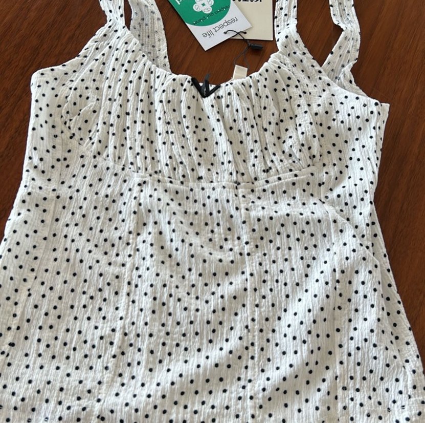 Beyaz Puantiyeli Düğmeli Mini Bluz - Görsel 2