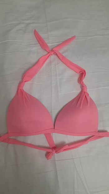 Bikini üstü