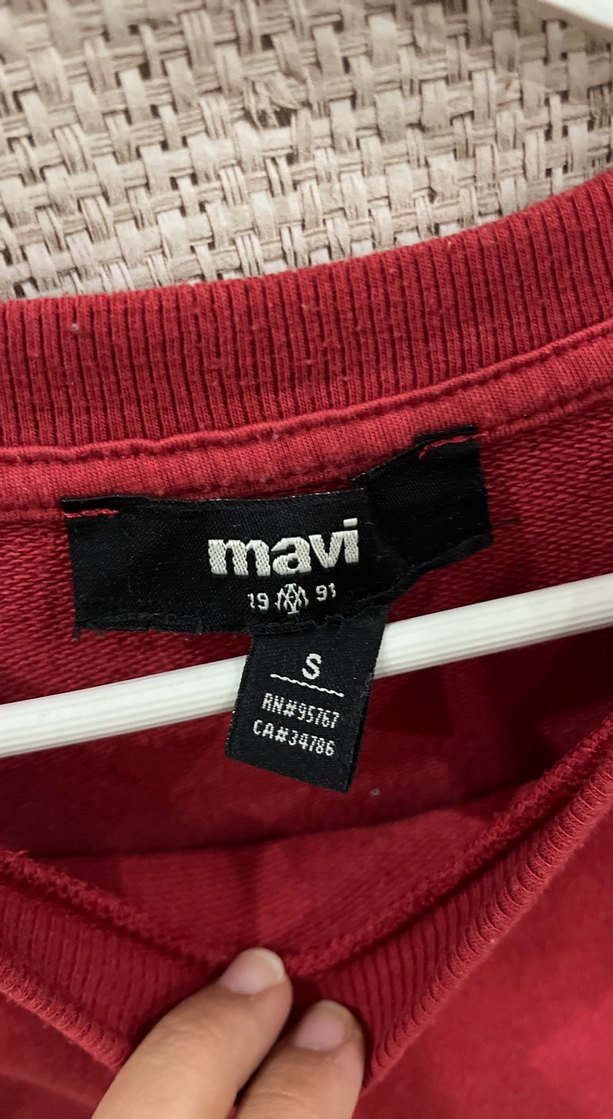 Kırmızı kazak - Görsel 2