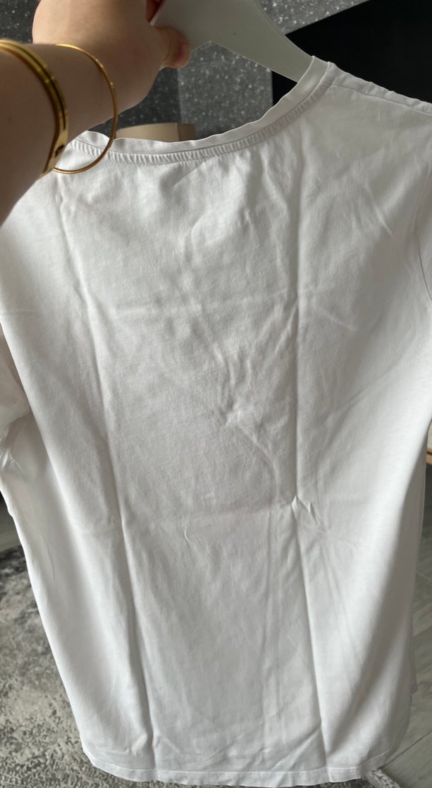 Boğazlı tişört - Görsel 3