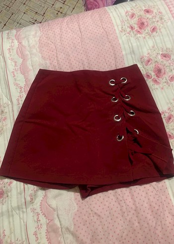 Bordo Mini Etek Bağcıklı Detaylı