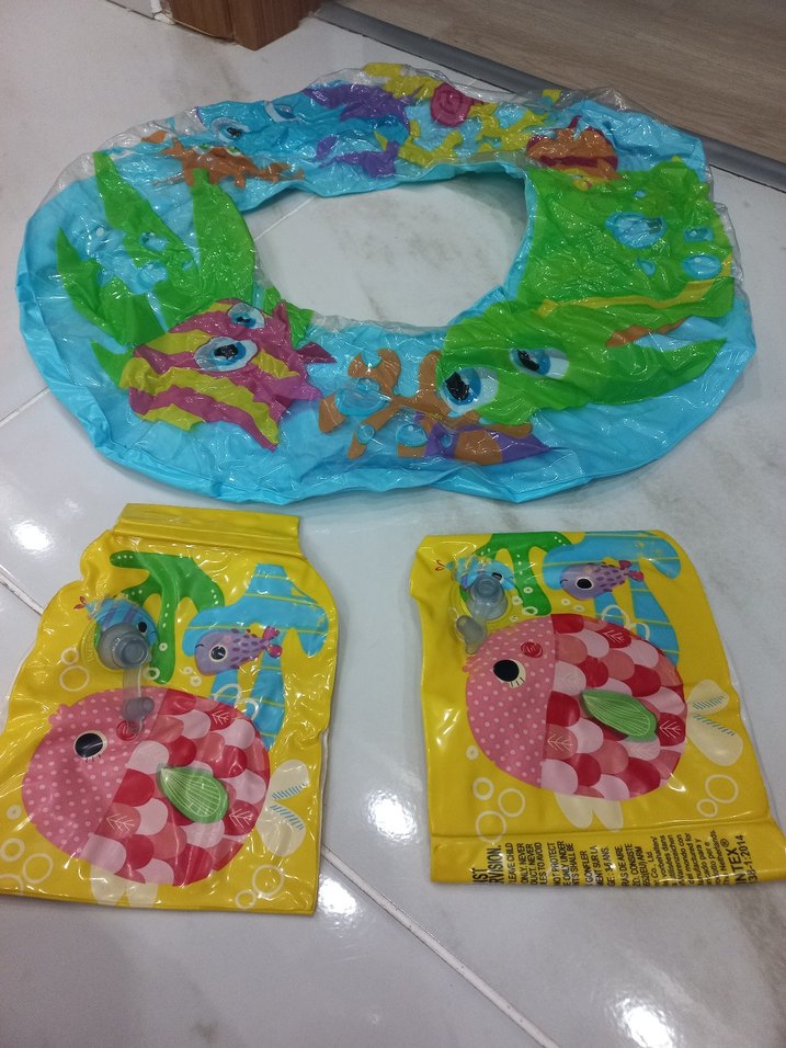 Çocuklar için renkli deniz simidi ve kolluk seti - Görsel 4