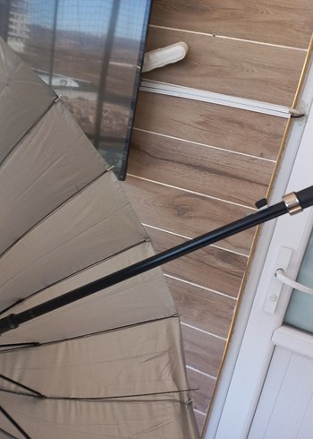 Klasik Siyah Pilili Kadın Şemsiye - Görsel 3