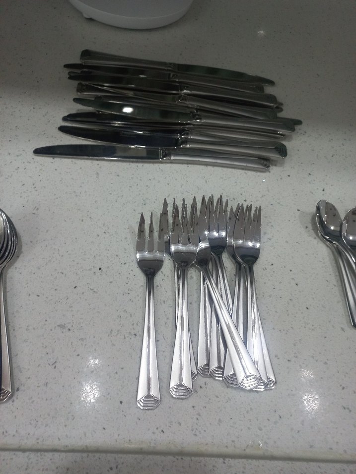 Gri Beyaz 48 Parça Çatal Kaşık Bıçak Seti - Görsel 4