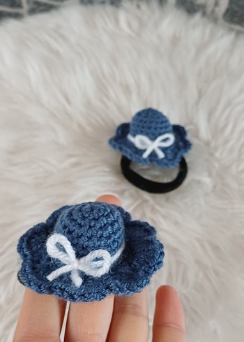 El örgüsü şapkalı Lastik Toka - Görsel 2