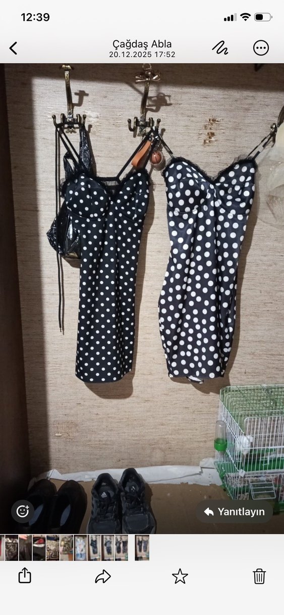 Siyah Puantiyeli Straplez Mini Elbise - Görsel 4