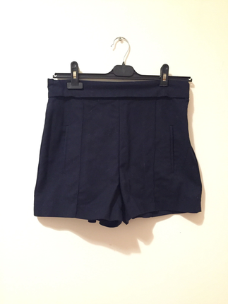 Zara Short